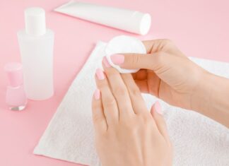 Sekrety manicure’u hybrydowego